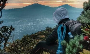 Mount Sumbing Day Hike Tour