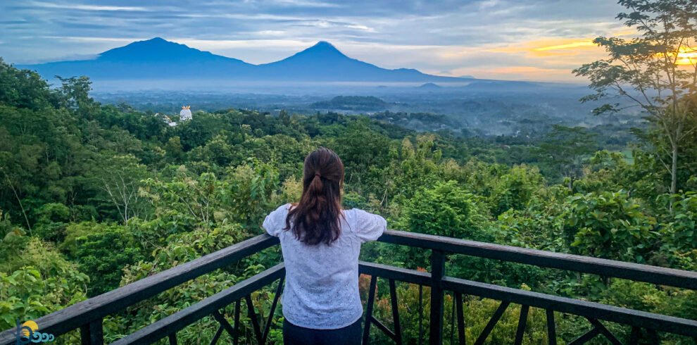 Setumbu Sunrise Borobudur Prambanan